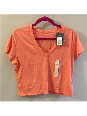 Universal Thread Coral V-Neck Crop Top